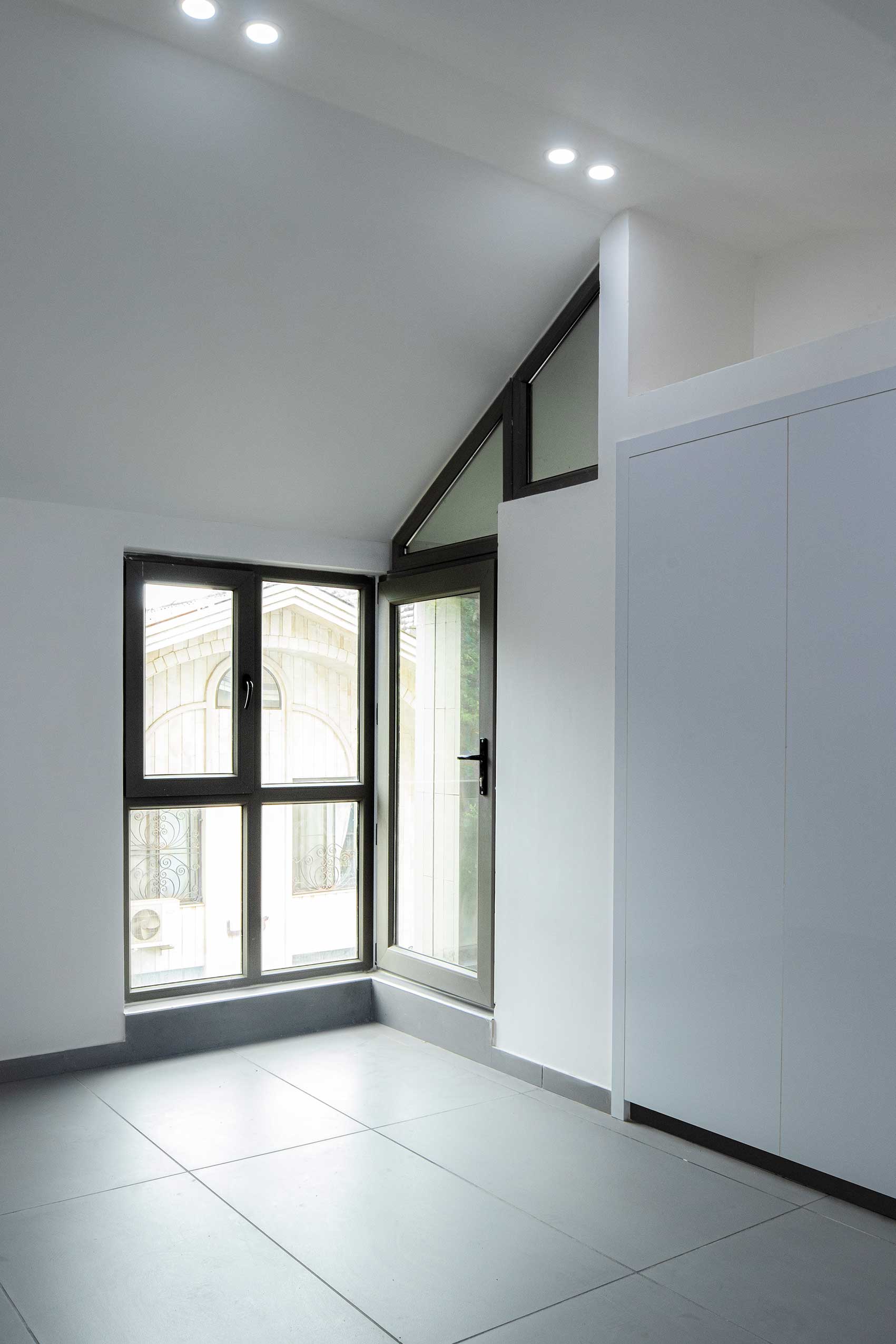 ONE THIRD PROJECT 7
Architect: Amin Soltanpour 
Company: Soltanpour Studio