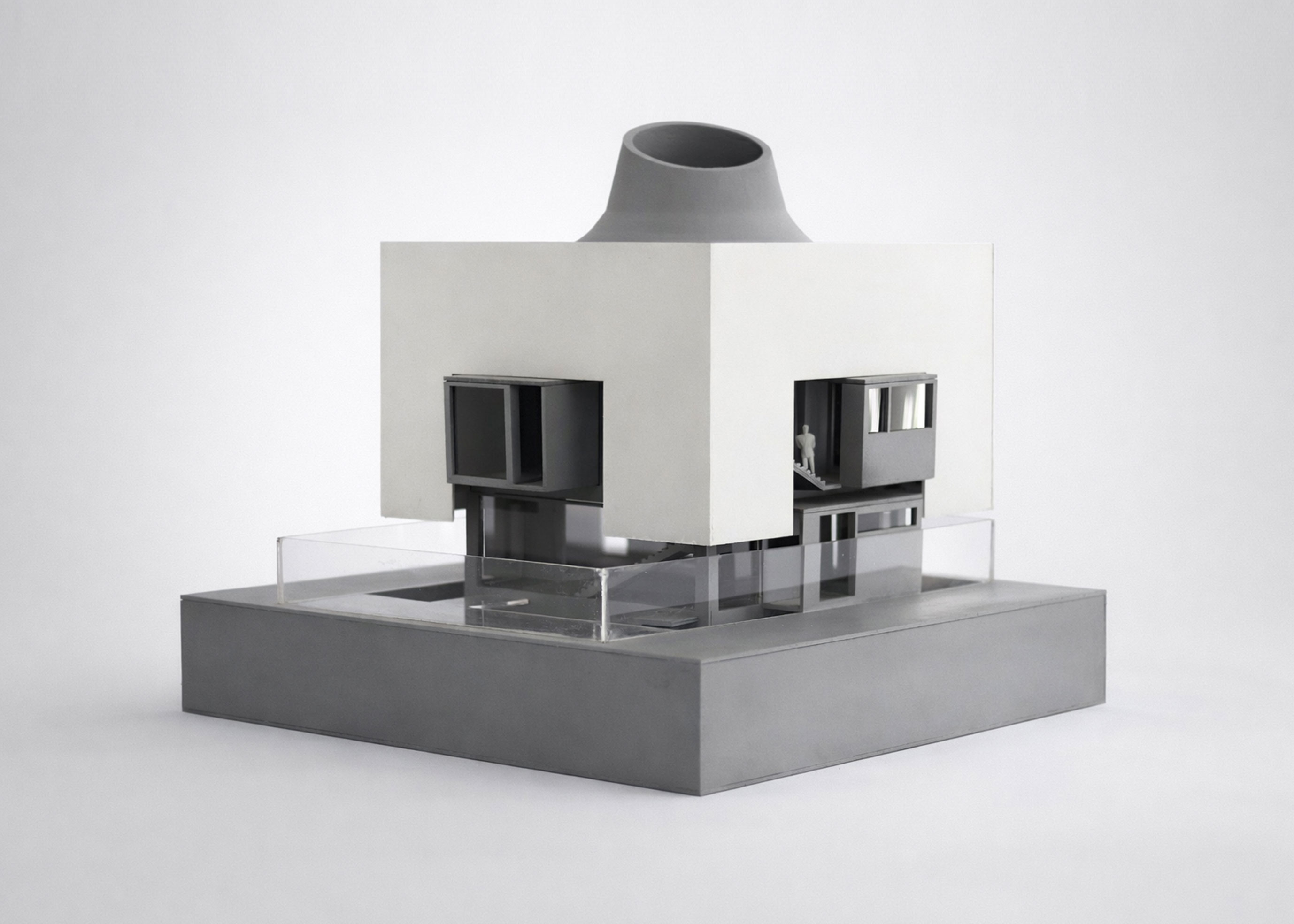 THE BOXES NO 5 (THE INWARD BOX) 13
Architect: Amin Soltanpour 
Company: Soltanpour Studio