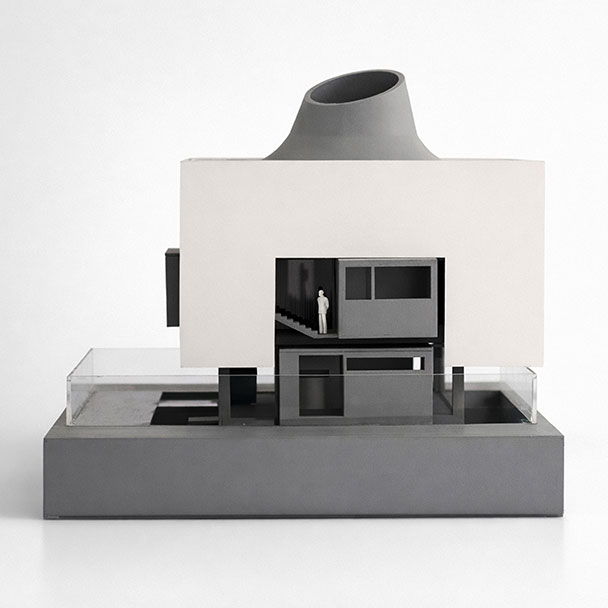 THE BOXES NO 5 (THE INWARD BOX) 14
Architect: Amin Soltanpour 
Company: Soltanpour Studio