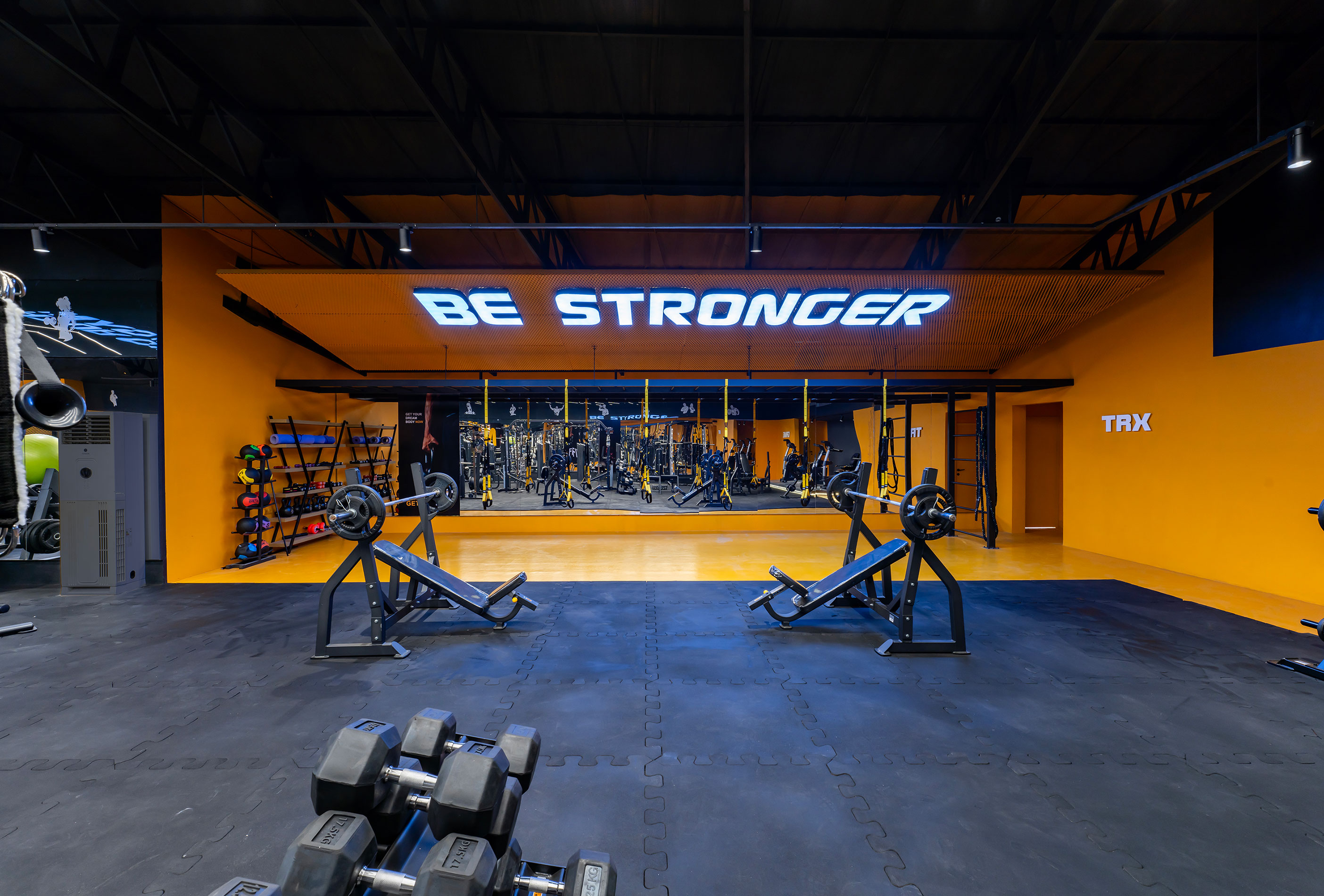 ATUR GYM 12
Architect: Amin Soltanpour 
Company: Soltanpour Studio