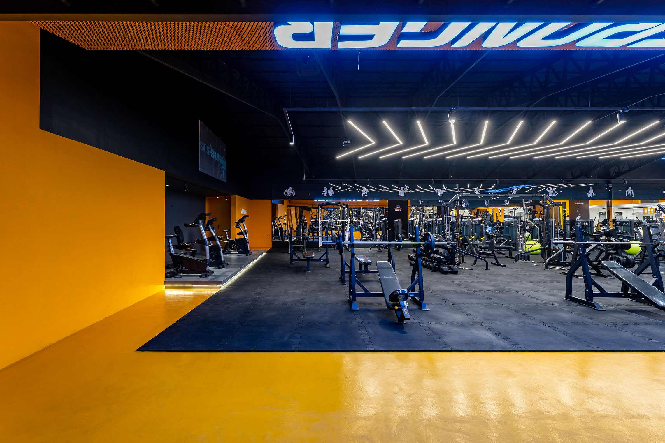 ATUR GYM 17
Architect: Amin Soltanpour 
Company: Soltanpour Studio