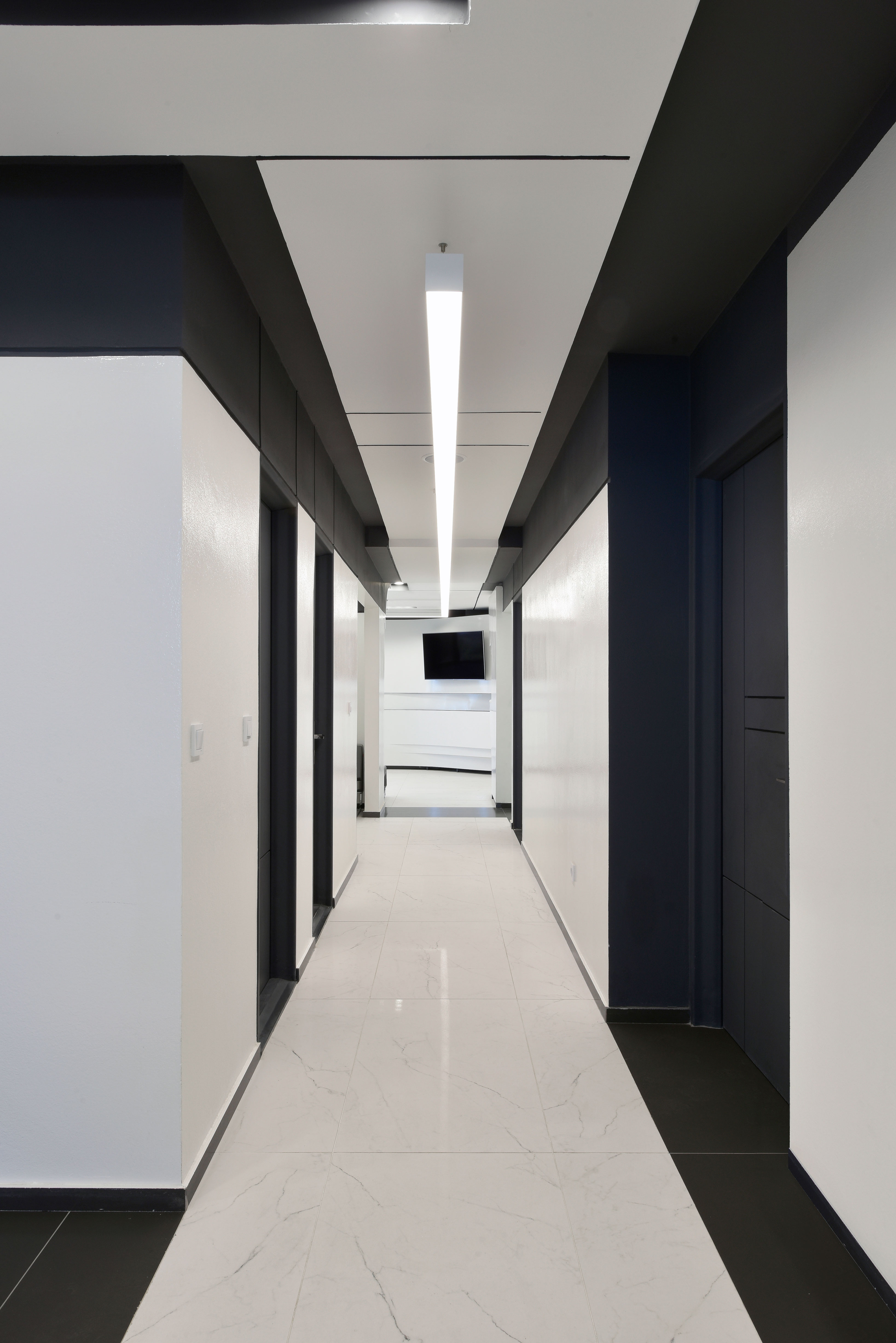 PARSA DENTAL CLINIC 10
Architect: Amin Soltanpour 
Company: Soltanpour Studio