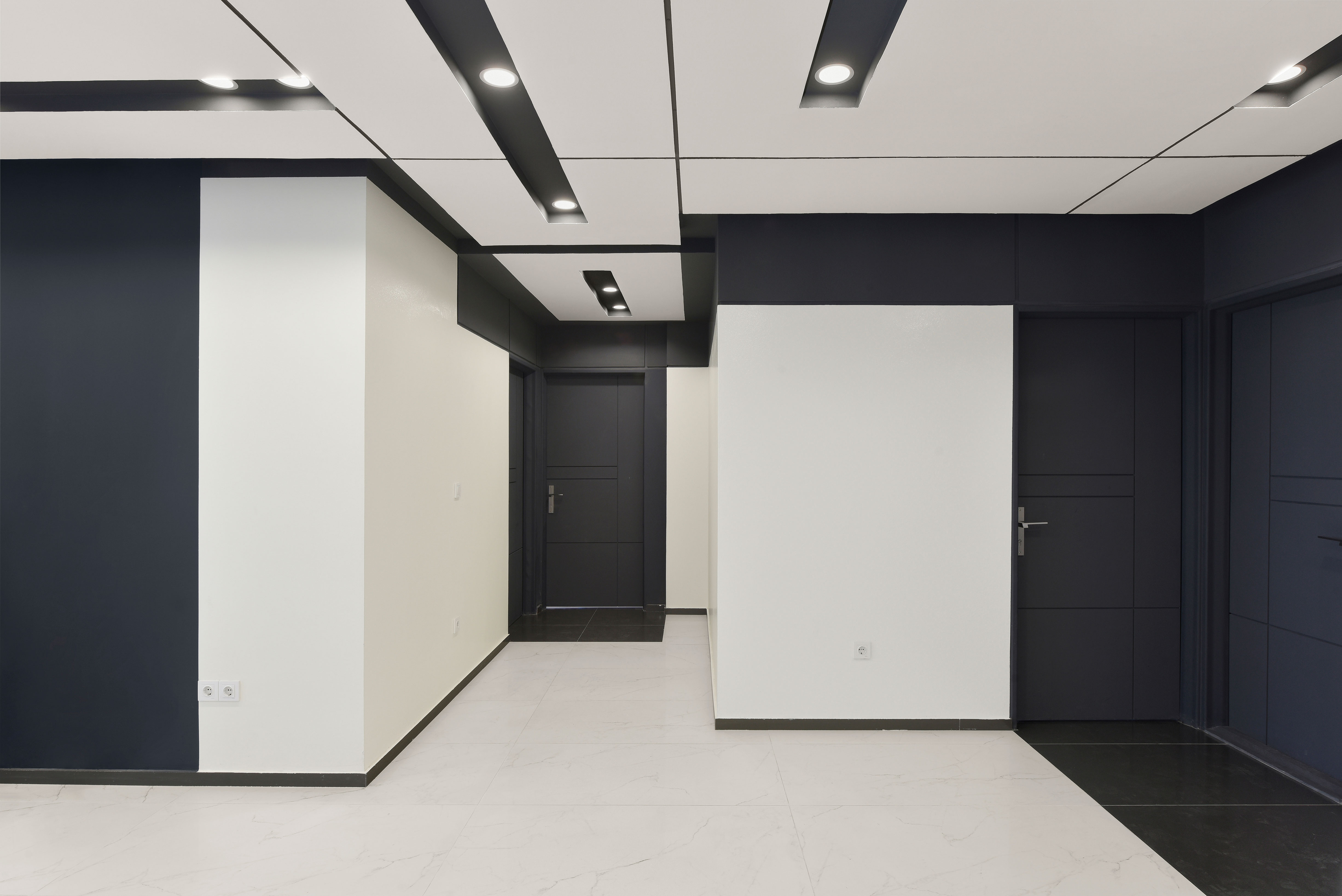 PARSA DENTAL CLINIC 11
Architect: Amin Soltanpour 
Company: Soltanpour Studio